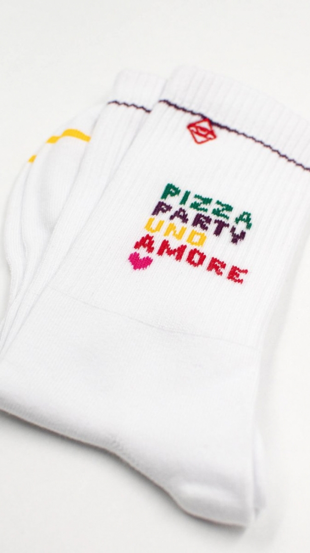 Pizza Party & Amore white