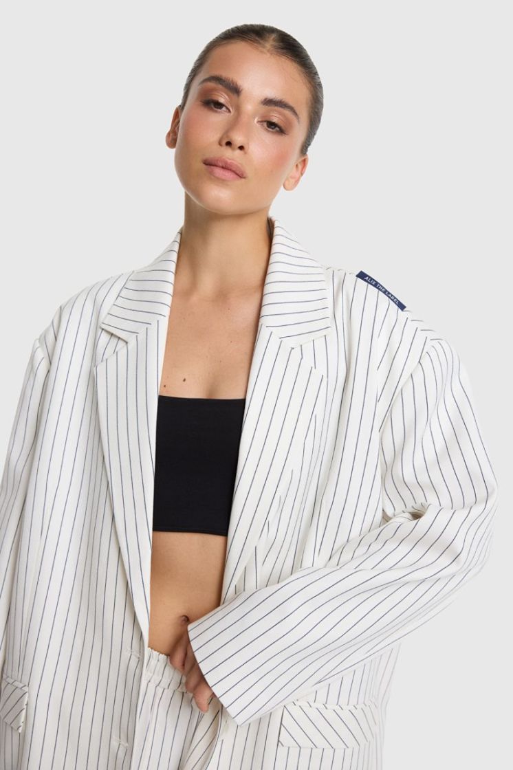 Woven Striped Oversized soft white