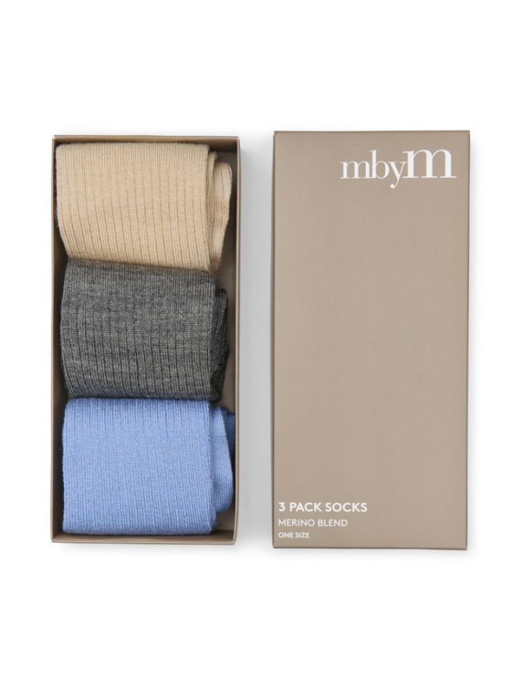 Vione-M, Kinsleigh colour mix blue